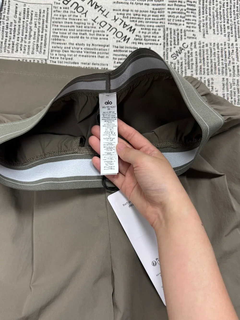 Women's NWT ALO Yoga🍂Suit Up Trouser Olive（Regular Limited）🎻30 inches